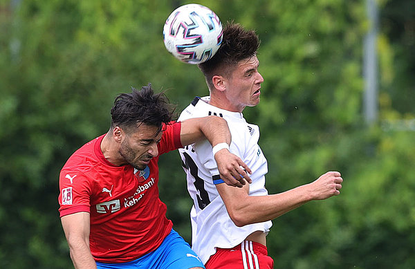 Voller Einsatz: Maximilian Großer und die U21 legten gegen Drochtersen alles in die Waagschale, gehen aber mit leeren Händen aus der Partie.