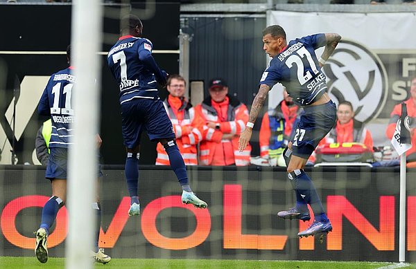 Summer signing Davie Selkie opened the scoring early on. 