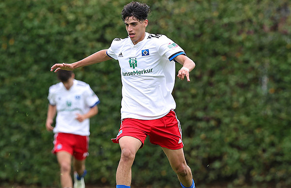 U17-Spieler Omar Abdel Megeed traf gegen Kiel zum 1:2-Anschluss, konnte die Niederlage seiner Mannschaft allerdings nicht mehr verhindern.