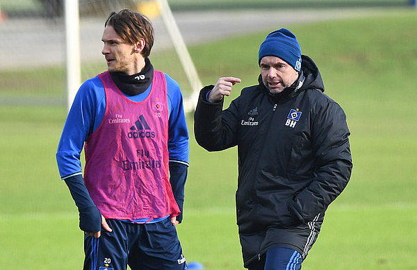 Albin Ekdal mit Trainer Hollerbach.