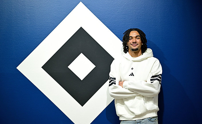HSV sign Damion Downs on loan
