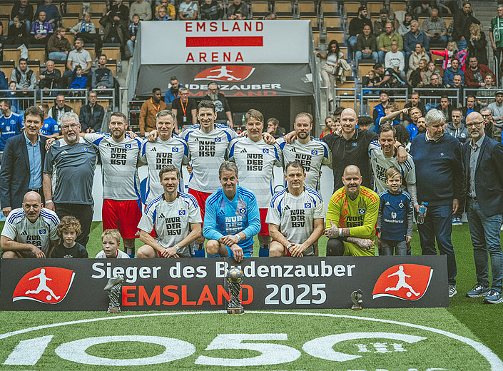 HSV-Traditionsmannschaft gewinnt Budenzauber Emsland 2025