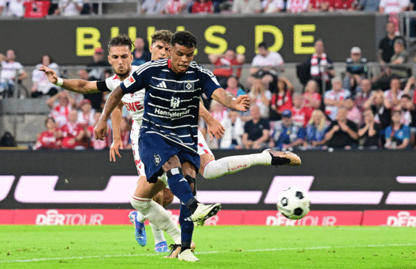 Switched on and ready to slot home: Ransförd Königsdörffer scored two on the rebound in the first half.