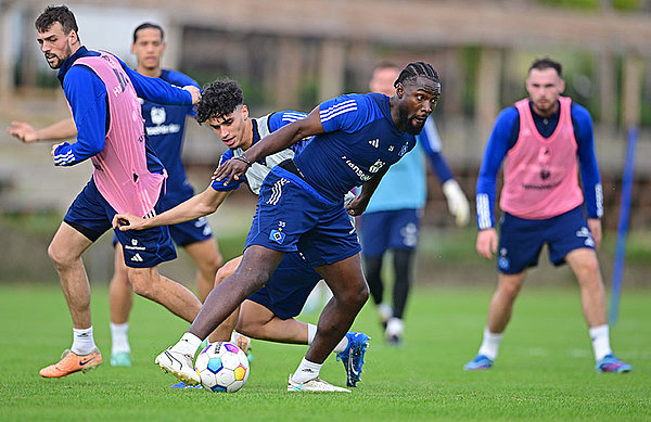 Stephan Ambrosius and Omar Megeed in action in training.