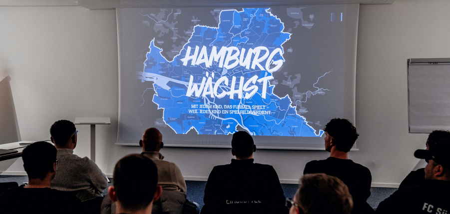 „Hamburg wächst“: Vereinsbesuche und Hospitationen