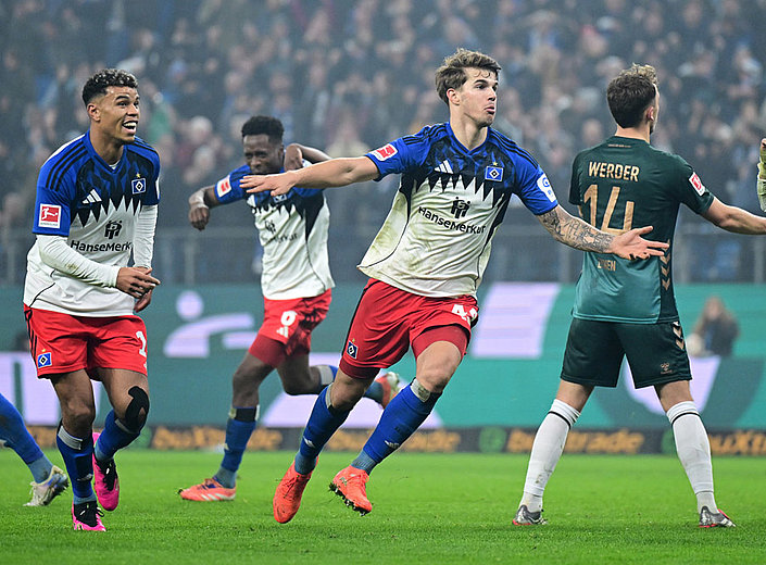 HSV defeat Werder Bremen 3-2 to win an incredible Nordderby!